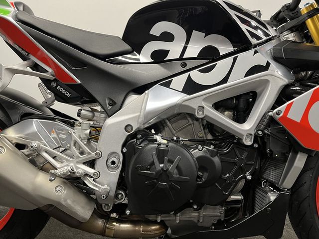 aprilia - tuono--v4-1100-factory