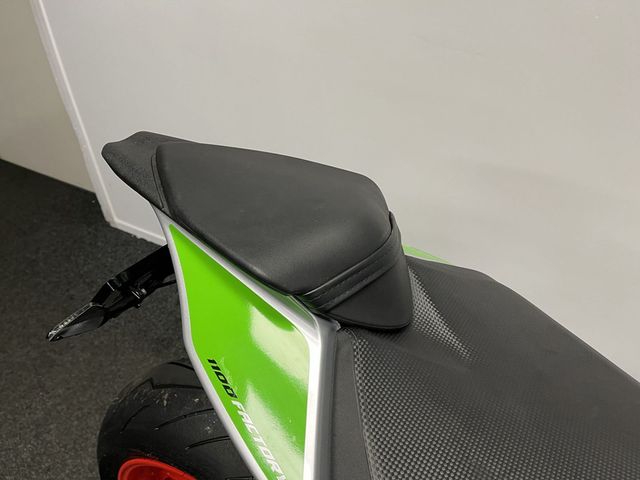 aprilia - tuono--v4-1100-factory