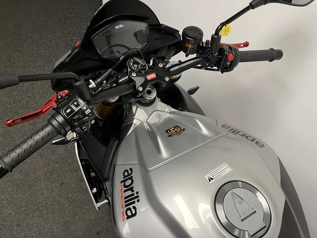 aprilia - tuono--v4-1100-factory