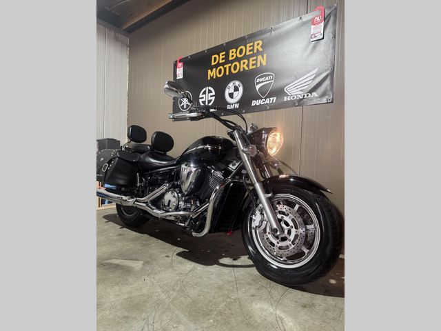 yamaha - xvs-1300-a-midnight-star