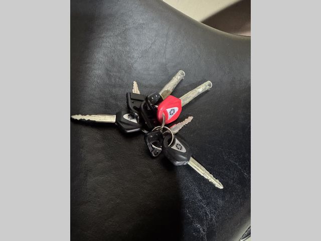 yamaha - xvs-1300-a-midnight-star