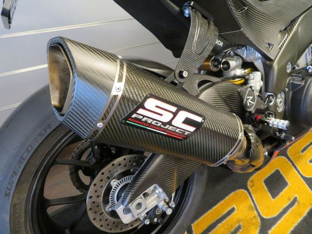aprilia - rsv-4-factory-aprc
