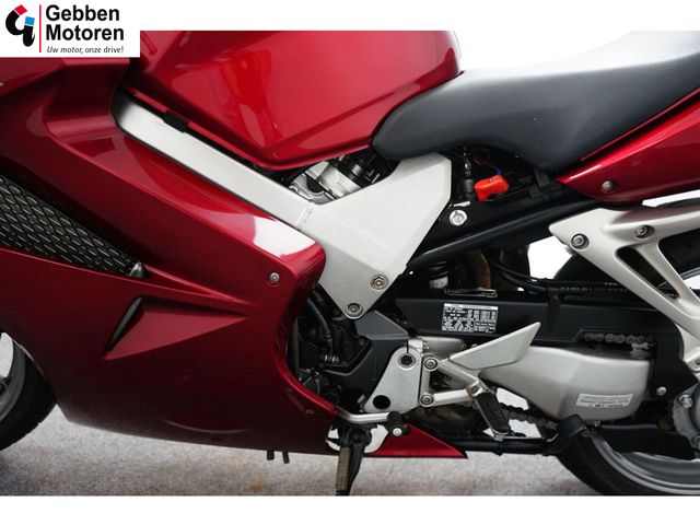 honda - vfr-800-fi-vtec-abs