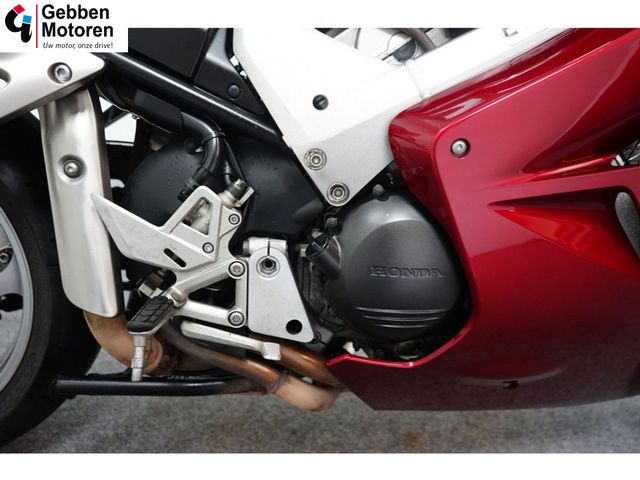 honda - vfr-800-fi-vtec-abs
