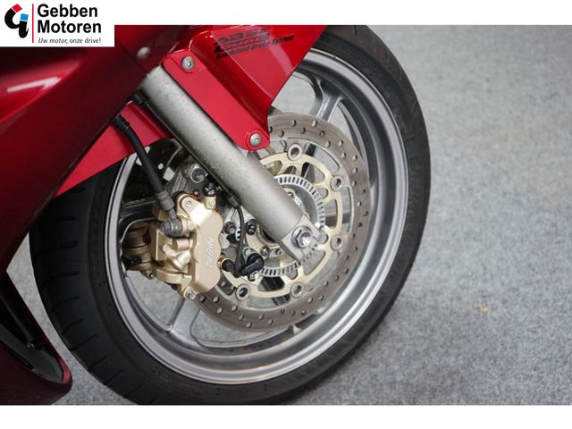 honda - vfr-800-fi-vtec-abs