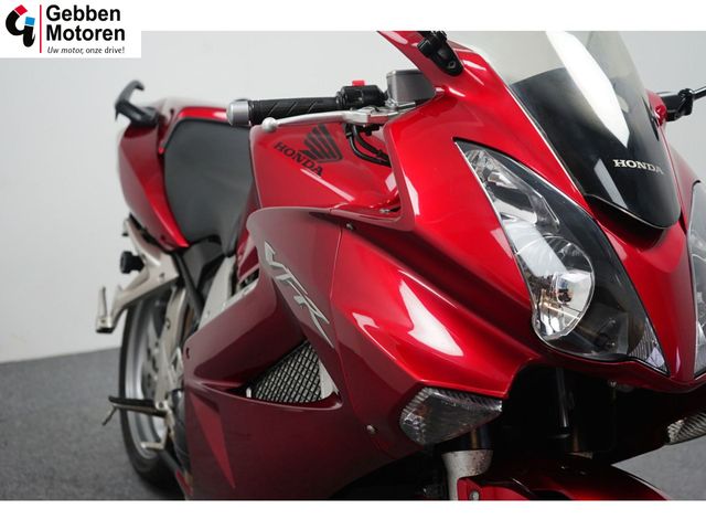 honda - vfr-800-fi-vtec-abs