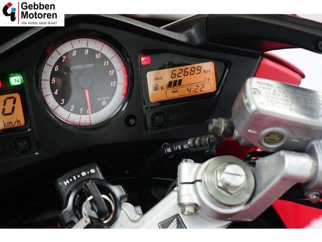 honda - vfr-800-fi-vtec-abs