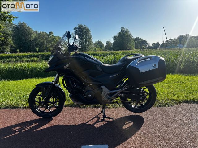 honda - nc-750-x-dct-c-abs