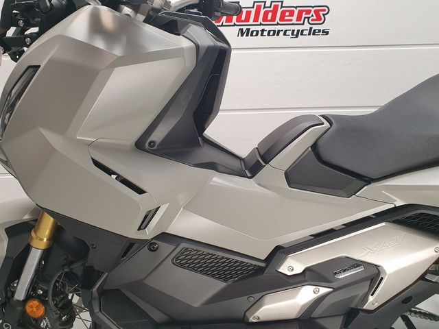 honda - x-adv