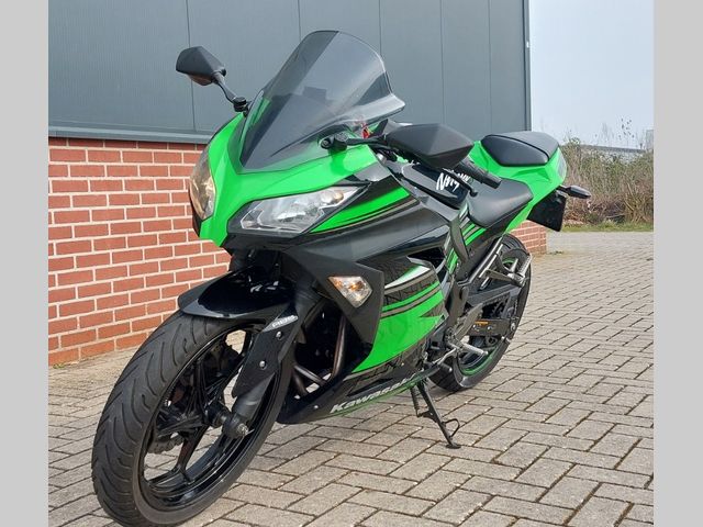 kawasaki - ninja-300