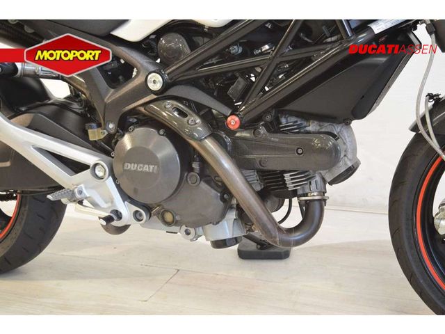 ducati - monster-696