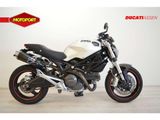 DUCATI MONSTER 696