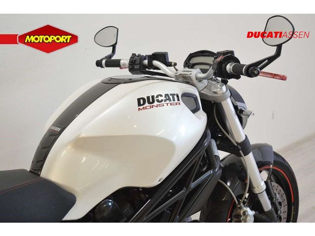 ducati - monster-696