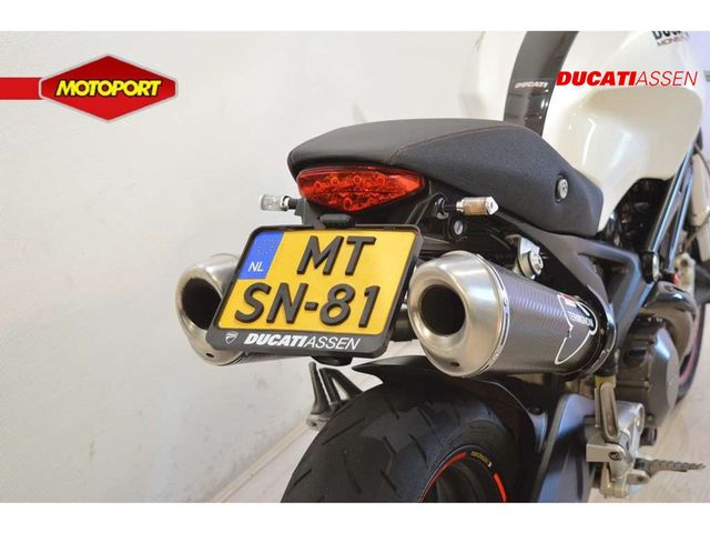 ducati - monster-696
