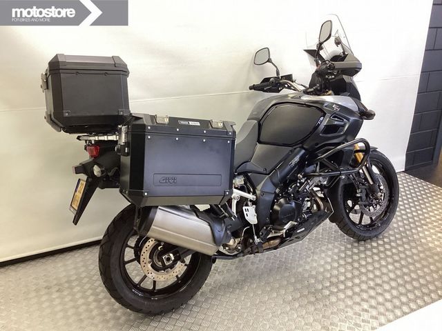 suzuki - v-strom-1000-abs-adventure