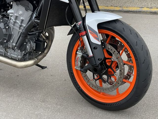 ktm - 890-duke