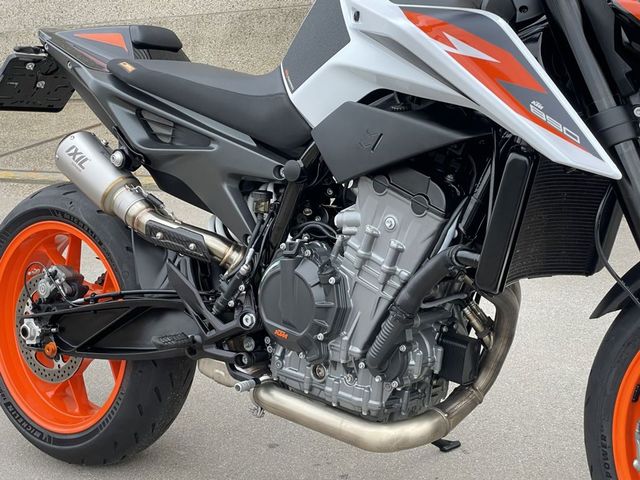 ktm - 890-duke