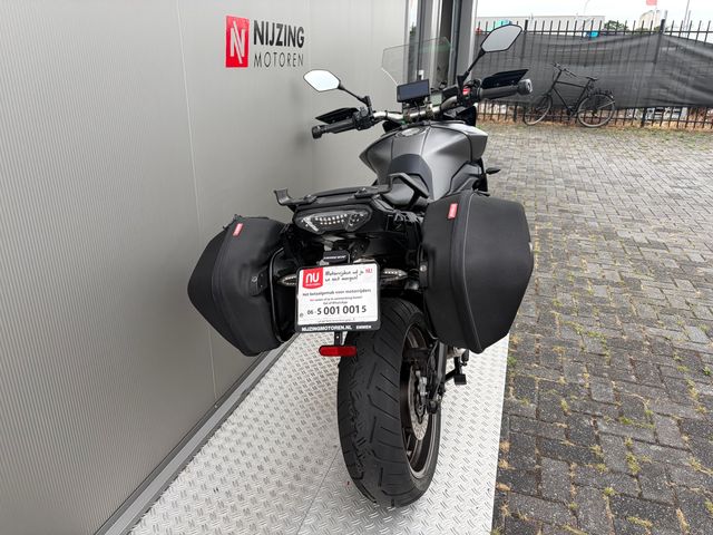 yamaha - tracer-900-abs