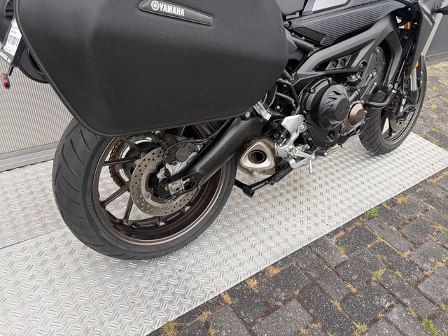 yamaha - tracer-900-abs