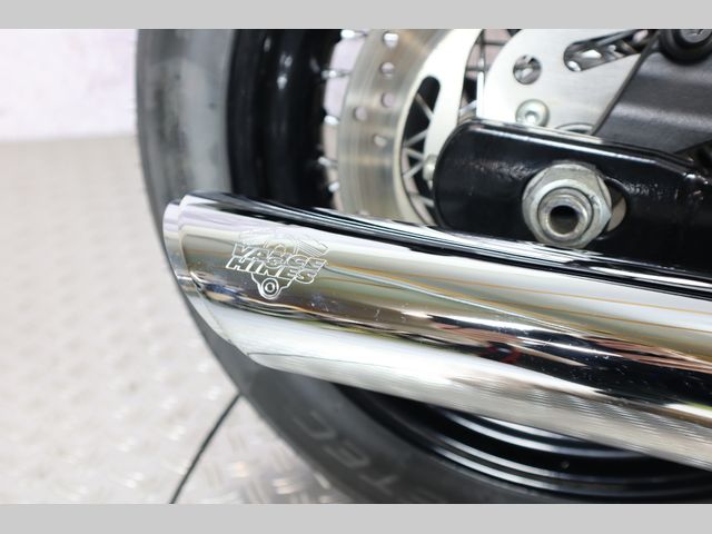 harley-davidson - street-bob-fxdbi-dyna