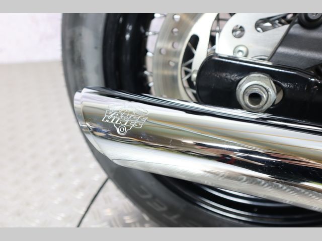 harley-davidson - street-bob-fxdbi-dyna
