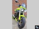 TRIUMPH STREET TRIPLE 675