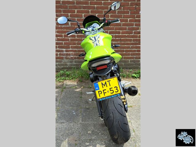 triumph - street-triple-675