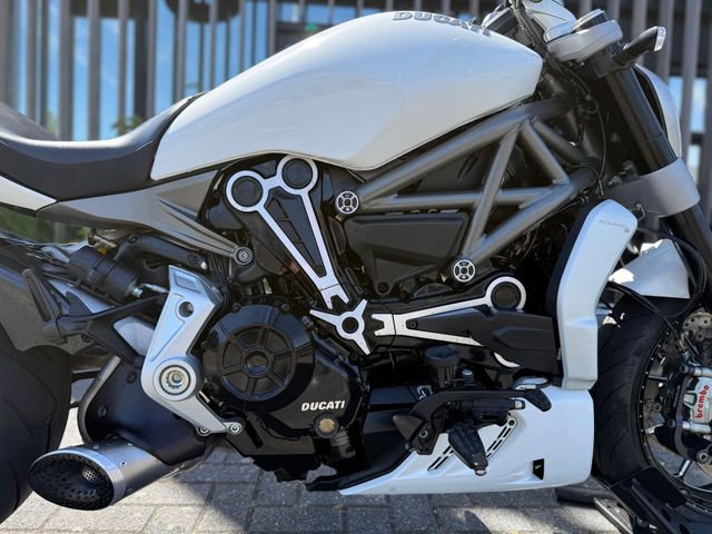 ducati - xdiavel-s