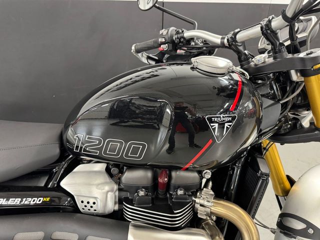 triumph - scrambler-1200-xe