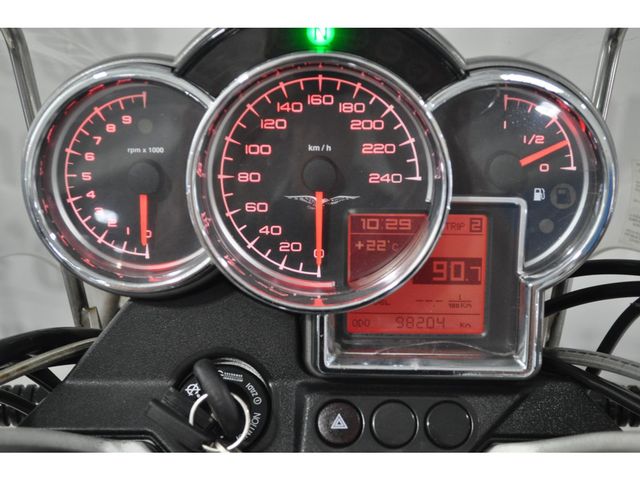 moto-guzzi - breva-1100