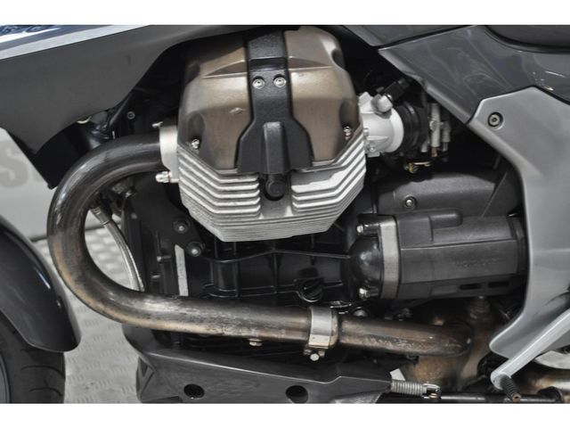 moto-guzzi - breva-1100