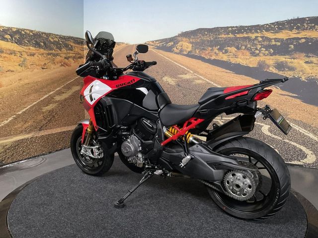 ducati - multistrada-v4-pikes-peak