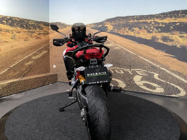 ducati - multistrada-v4-pikes-peak