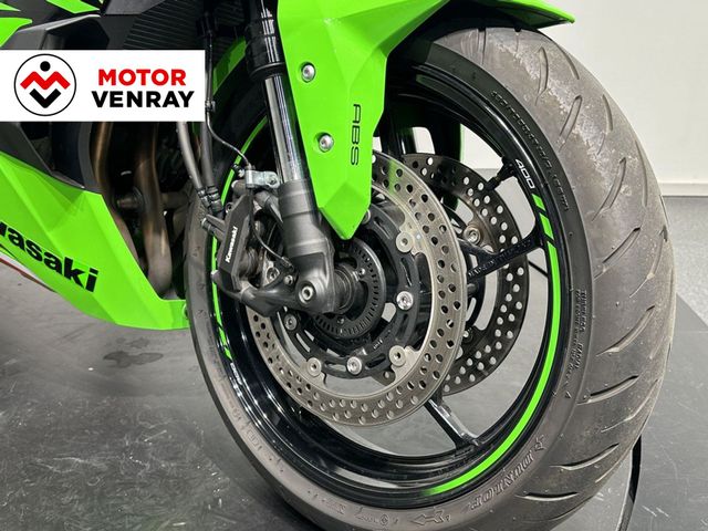 kawasaki - ninja-zx-4rr