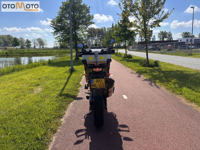 ktm - 1290-super-adventure-r