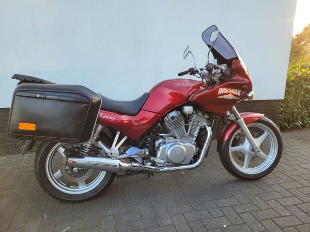 suzuki - vx-800-highlander