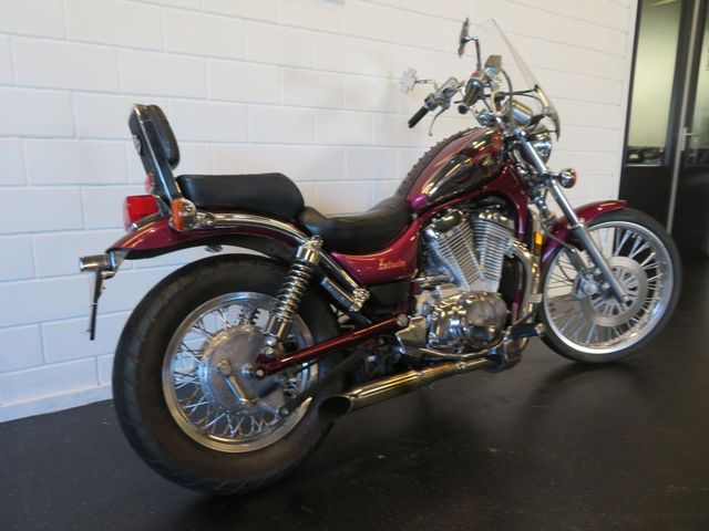 suzuki - vs-750-intruder