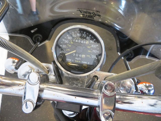 suzuki - vs-750-intruder