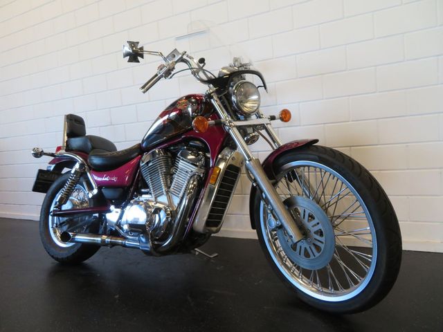 suzuki - vs-750-intruder