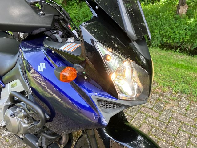 suzuki - v-strom-1000