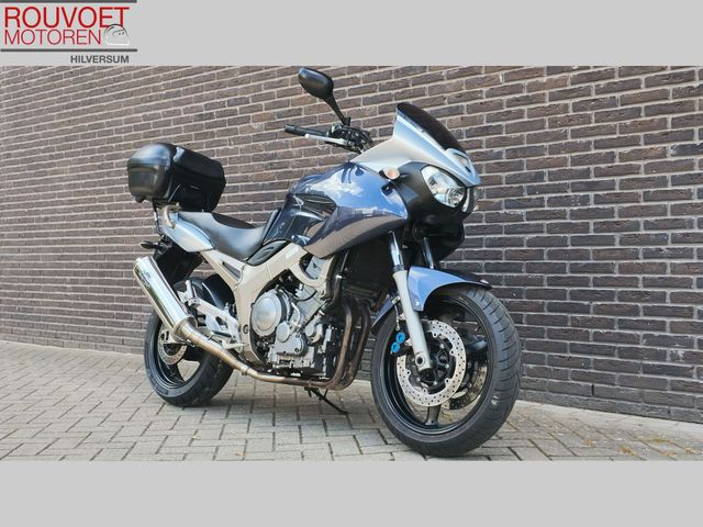 yamaha - tdm-900