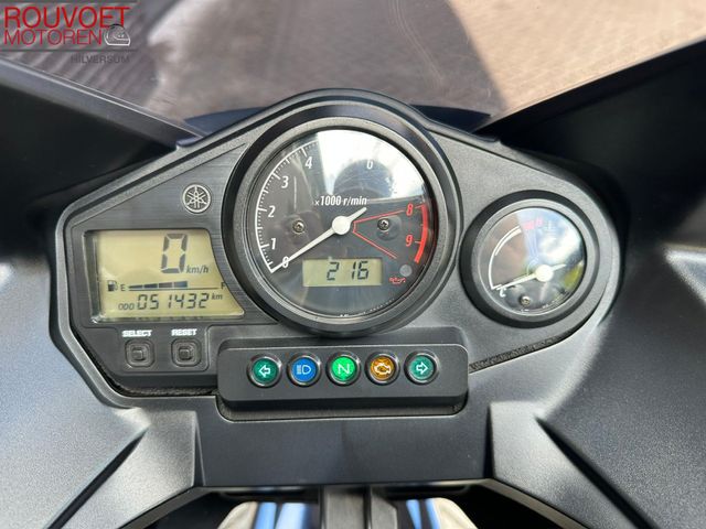 yamaha - tdm-900
