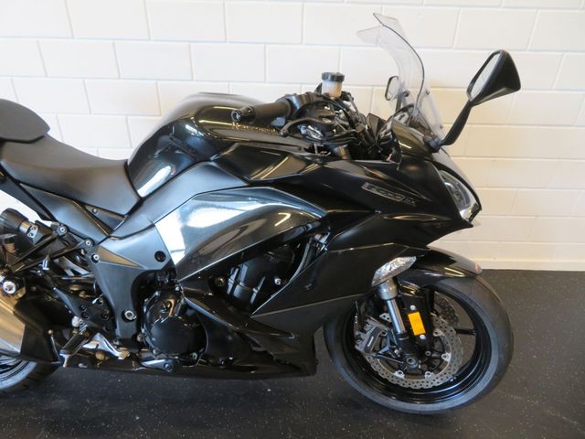 kawasaki - z-1000-sx-abs
