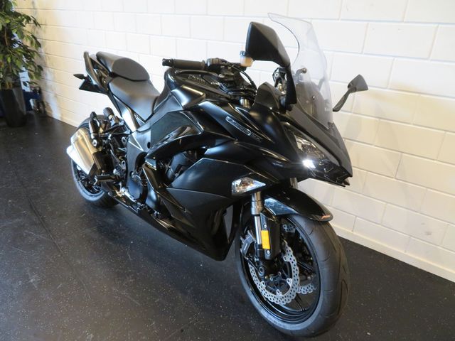 kawasaki - z-1000-sx-abs