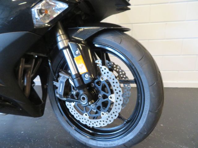 kawasaki - z-1000-sx