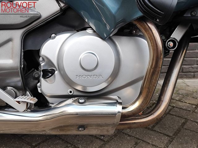 honda - nt-700-v-deauville-abs