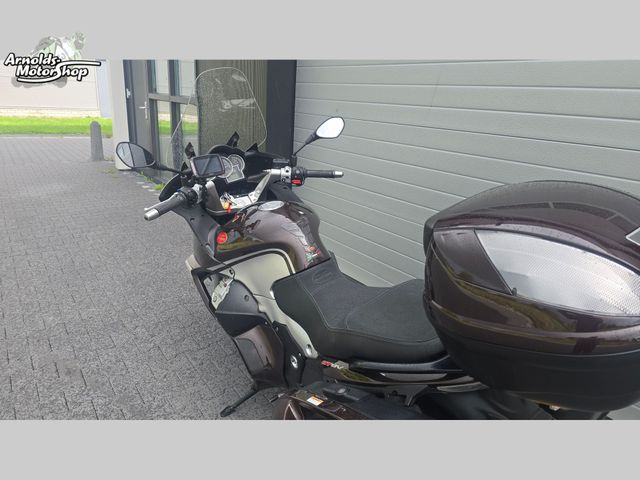 moto-guzzi - norge-1200-gt
