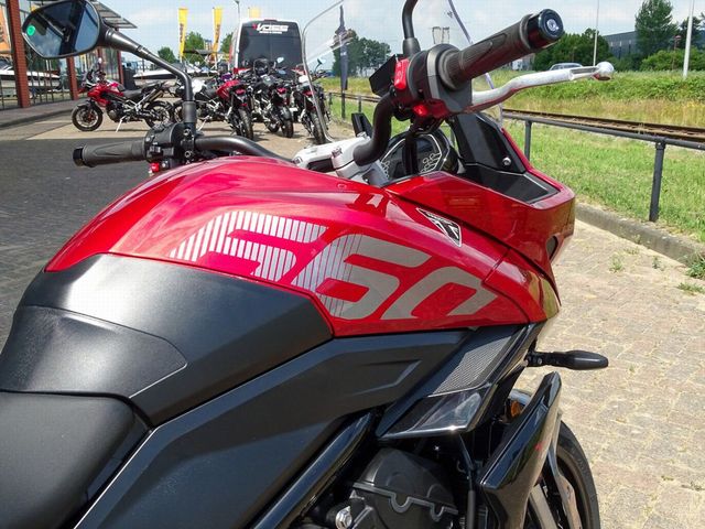 triumph - tiger-sport-660