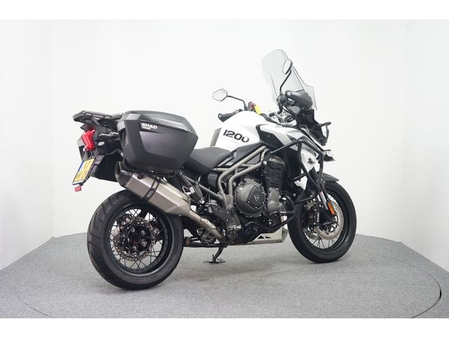 triumph - tiger-1200-xca