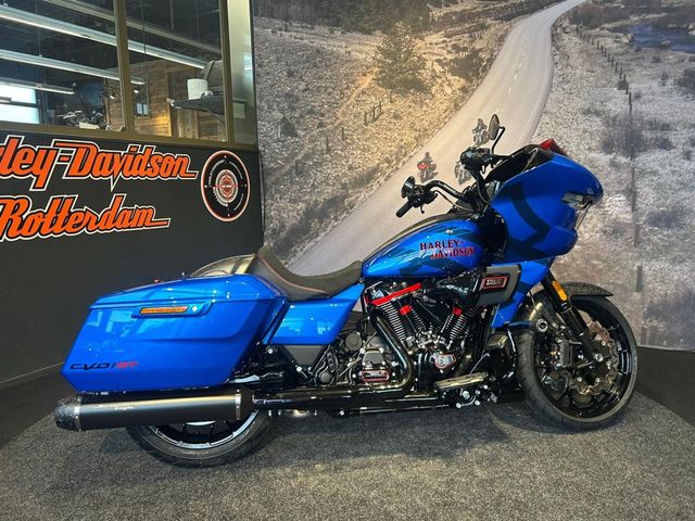 harley-davidson - cvo-road-glide-st
